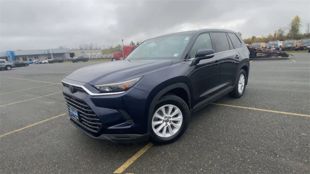2024 Toyota Grand Highlander XLE photo 4