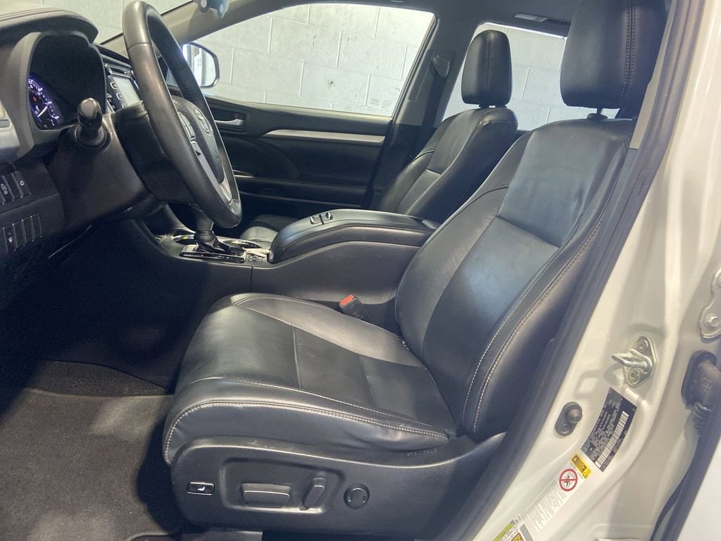 2019 Toyota Highlander XLE - Photo 20