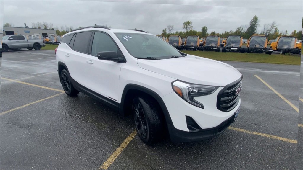 2021 Gmc Terrain SLT photo 2