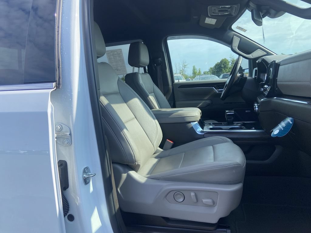 2023 GMC Sierra 1500 SLT - Photo 28