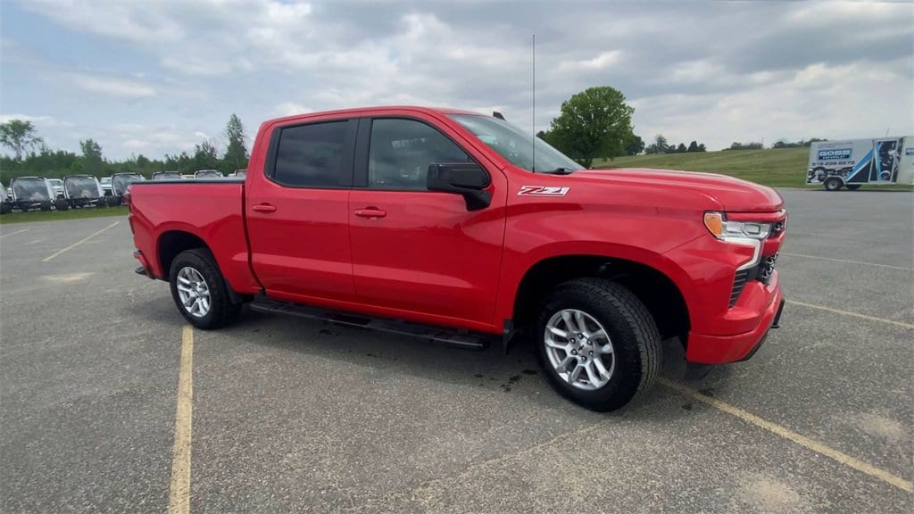 Used 2022 Chevrolet Silverado 1500 RST with VIN 1GCUDEED2NZ624481 for sale in Champlain, NY