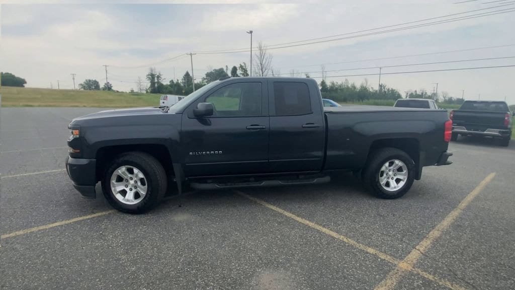 Used 2018 Chevrolet Silverado 1500 LT Truck