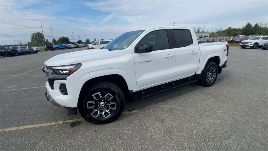 2026 Chevrolet Colorado Z71 photo 4