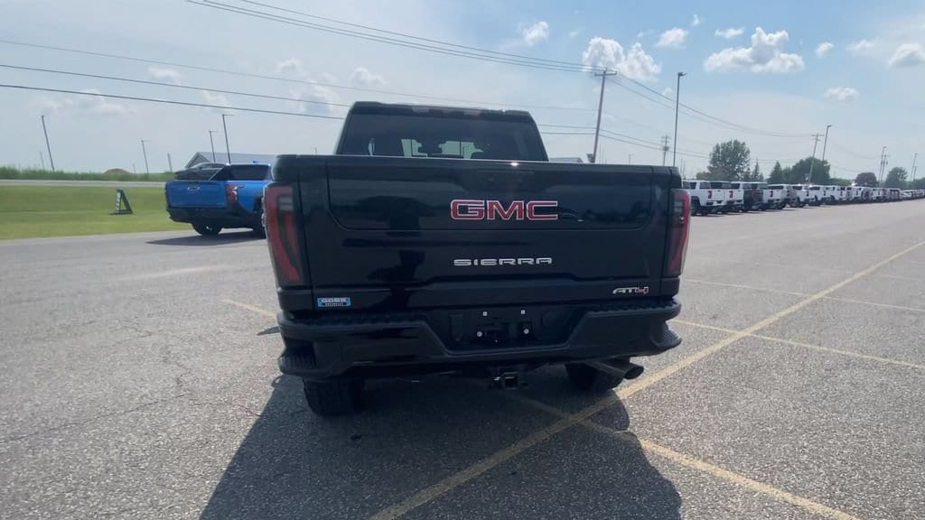 2024 GMC Sierra 2500HD AT4 - Photo 7