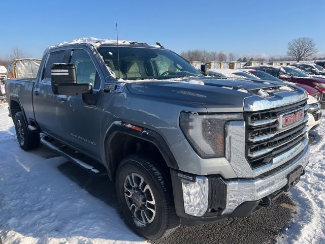 2024 Gmc Sierra 2500 HD SLE photo 2