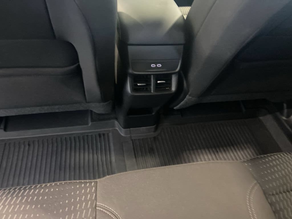 2025 Chevrolet Equinox LT - Photo 21