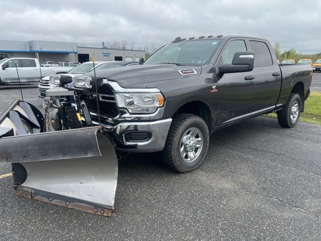 2024 RAM 2500 Tradesman 4X4 Crew Cab SWB's photo