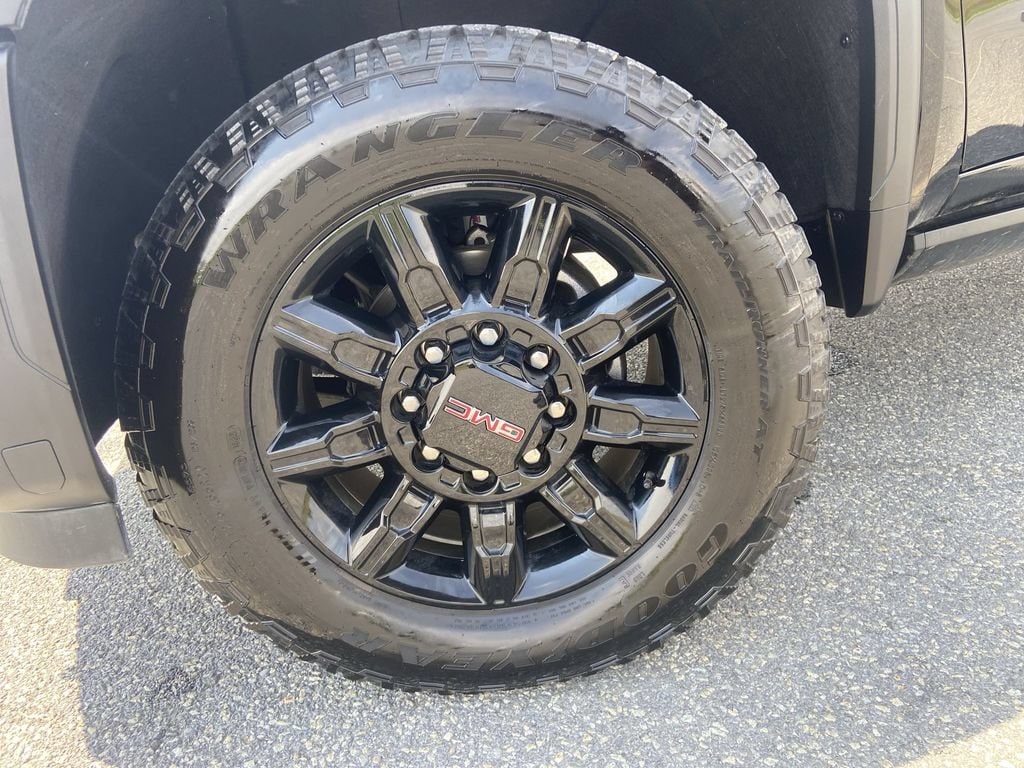 2024 GMC Sierra 2500HD AT4 - Photo 33