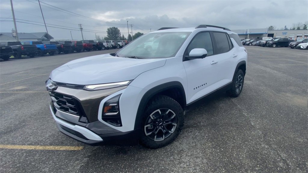 2026 Chevrolet Equinox ACTIV photo 3