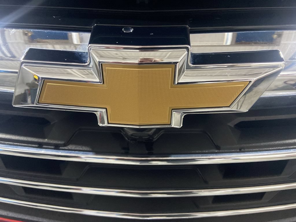 2025 Chevrolet Traverse LT - Photo 30