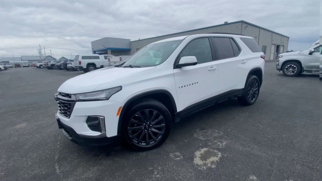 Used 2023 Chevrolet Traverse RS SUV