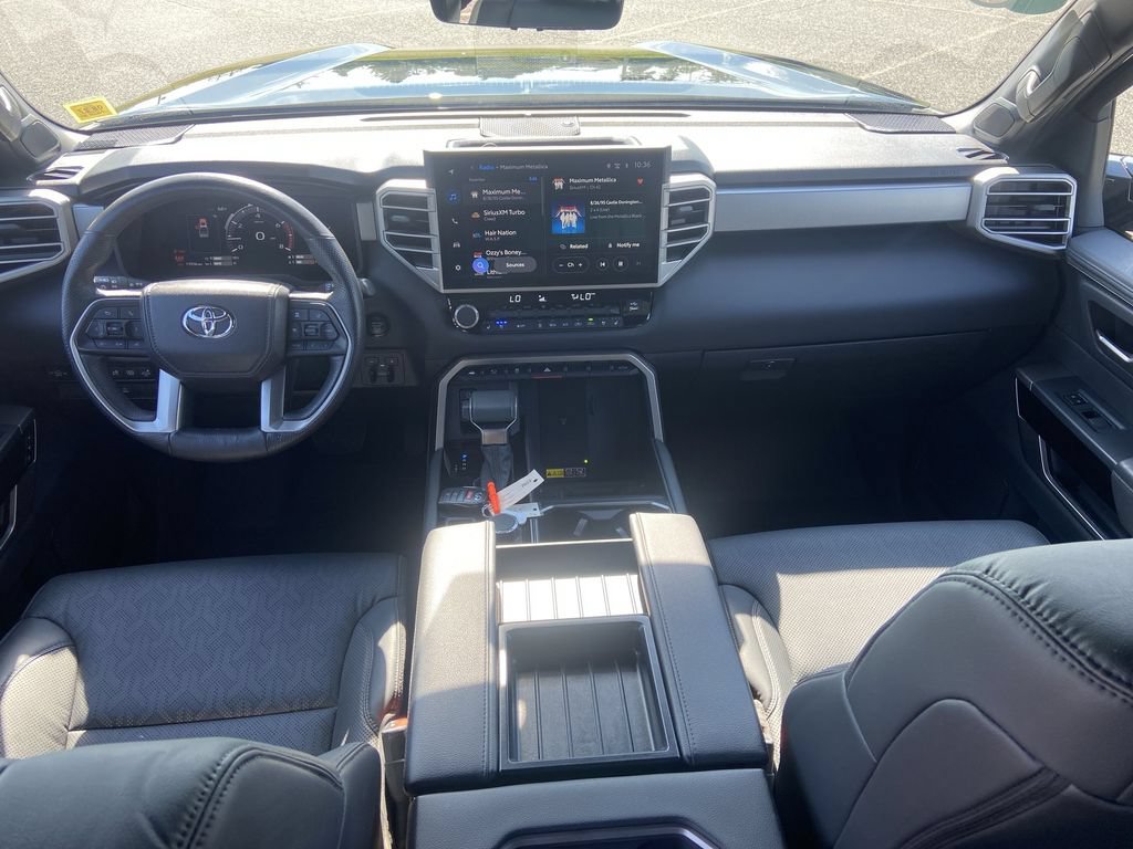 2025 Toyota Tundra Limited - Photo 28