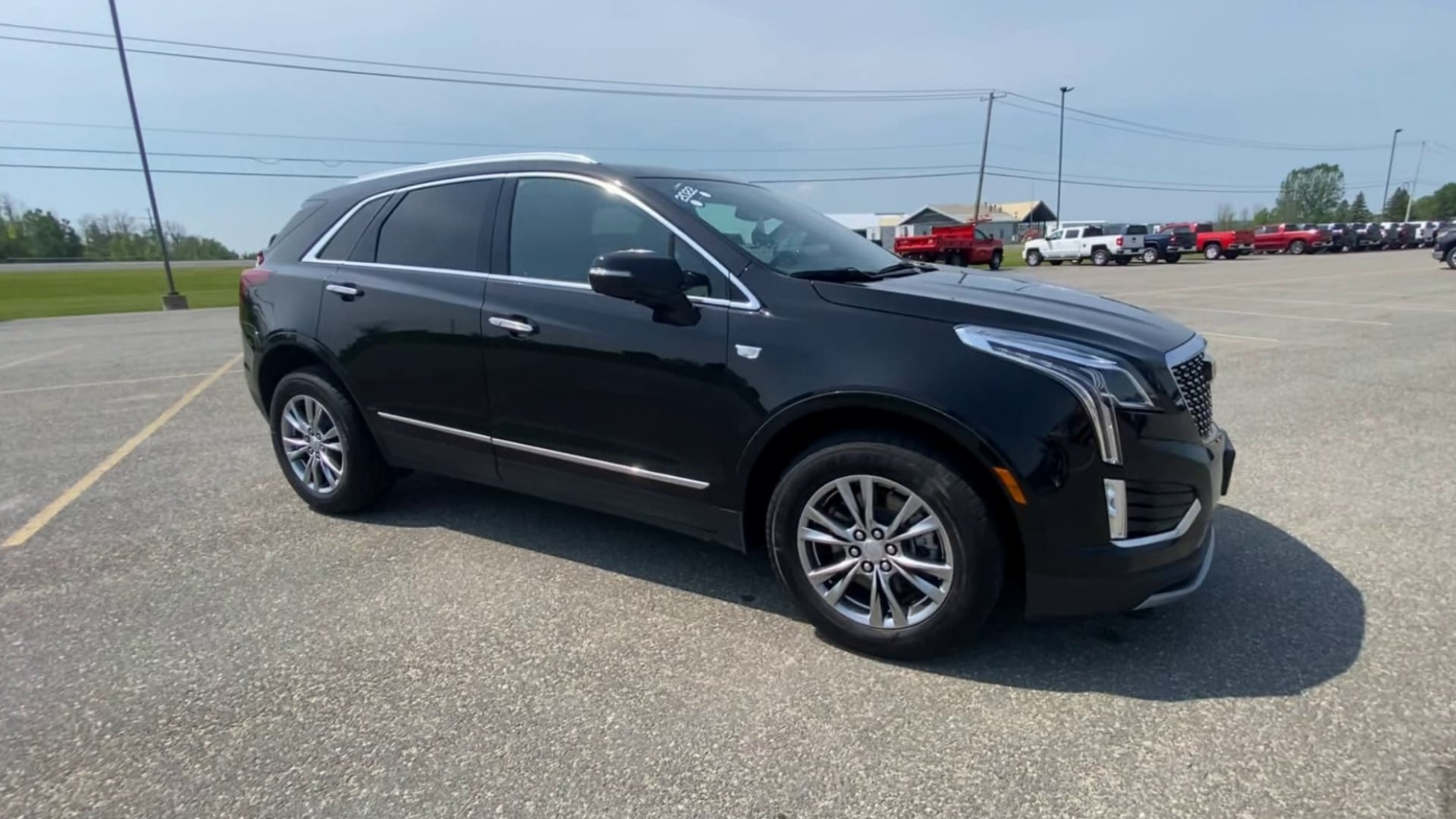 Used 2022 Cadillac XT5 Premium Luxury with VIN 1GYKNDRS7NZ106822 for sale in Champlain, NY