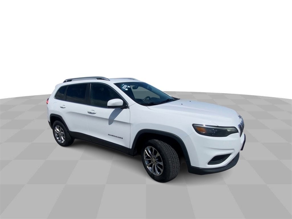 Used 2019 Jeep Cherokee Latitude Plus with VIN 1C4PJMLBXKD142156 for sale in Champlain, NY