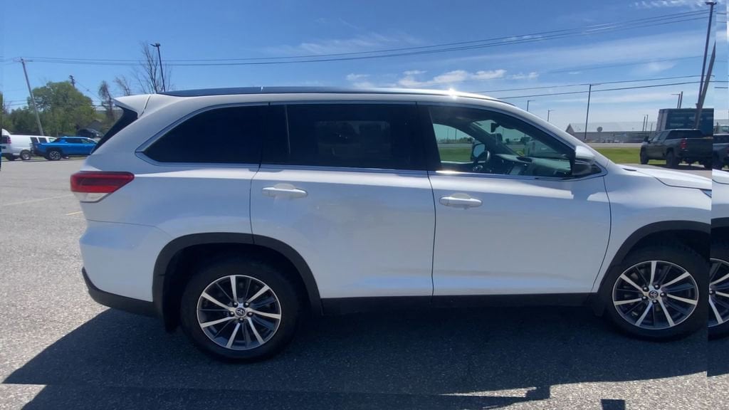 2019 Toyota Highlander XLE - Photo 9