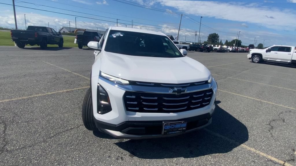 2025 Chevrolet Equinox LT - Photo 3