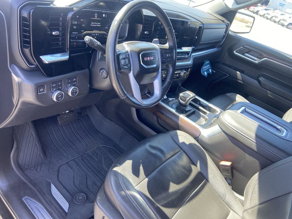 2022 GMC Sierra 1500 SLT - Photo 10