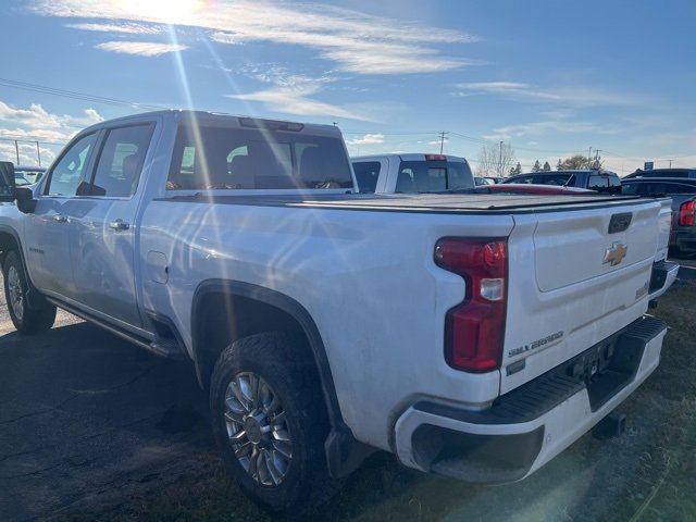 2023 Chevrolet Silverado 3500HD High Country photo 4