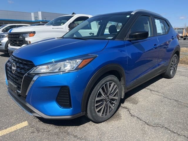 2023 Nissan Kicks SV