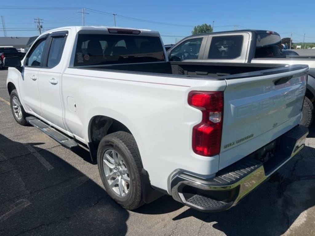 Used 2021 Chevrolet Silverado 1500 LT Truck