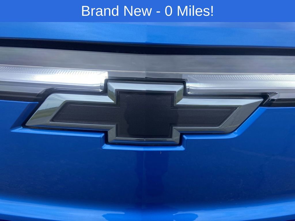 2025 Chevrolet Silverado EV RST - Photo 32