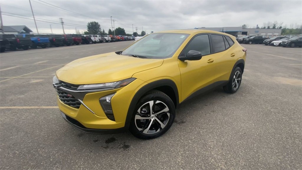 2025 Chevrolet Trax photo 4