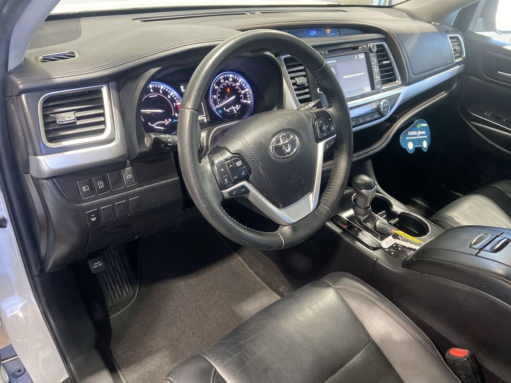 2019 Toyota Highlander XLE - Photo 10
