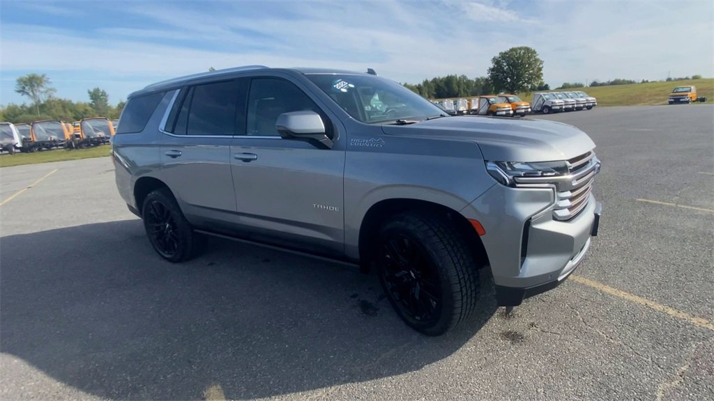 2023 Chevrolet Tahoe High Country photo 2