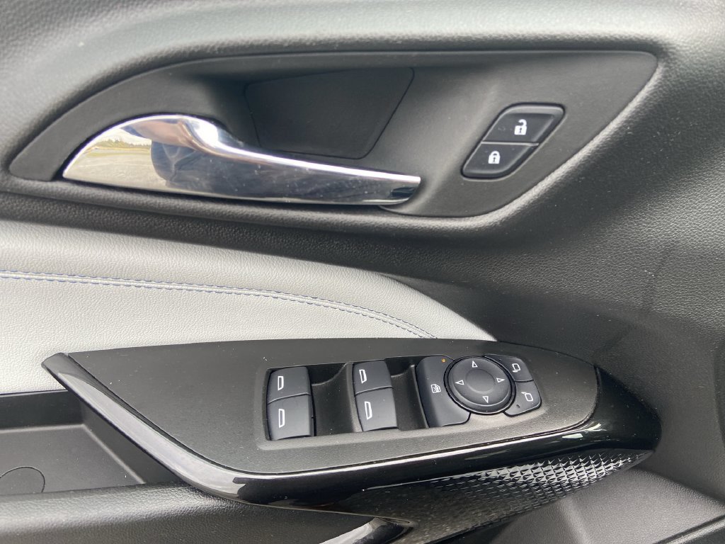 2024 Chevrolet Trax LT - Photo 22