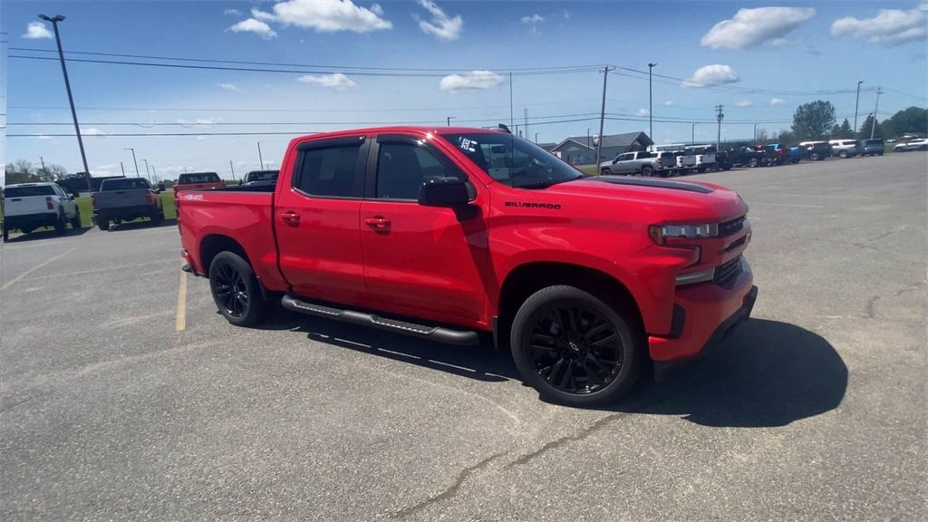 Used 2022 Chevrolet Silverado 1500 Limited RST with VIN 1GCUYEED2NZ189997 for sale in Champlain, NY