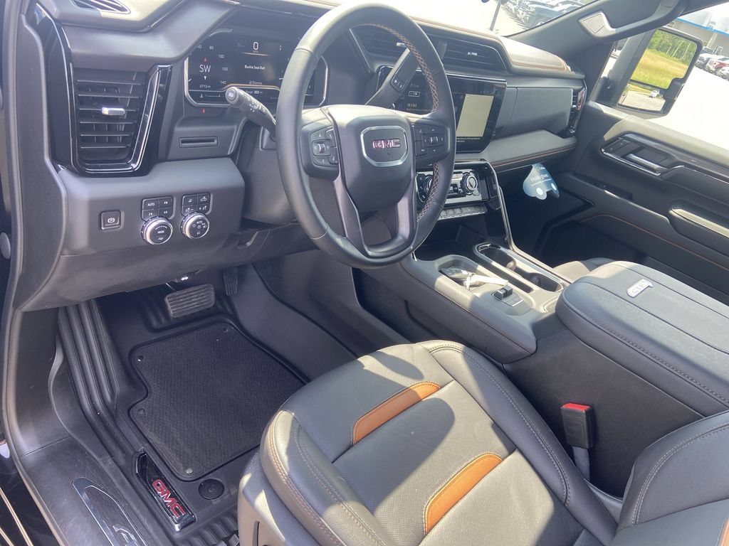 2024 GMC Sierra 2500HD AT4 - Photo 10