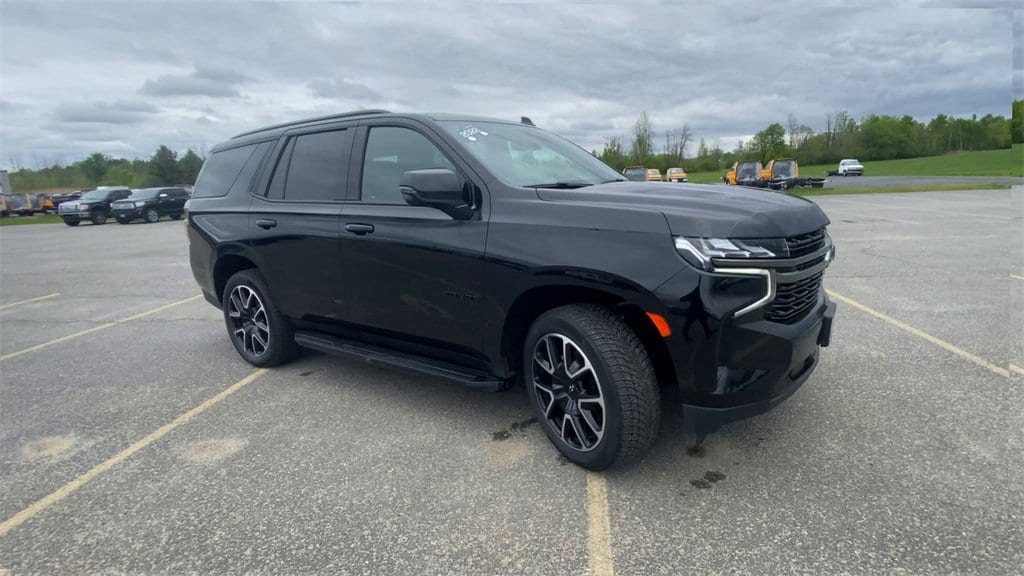 Used 2022 Chevrolet Tahoe RST with VIN 1GNSKRKD3NR209752 for sale in Champlain, NY