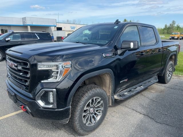 2019 GMC Sierra 4WD Crew Cab Short Box AT4's photo