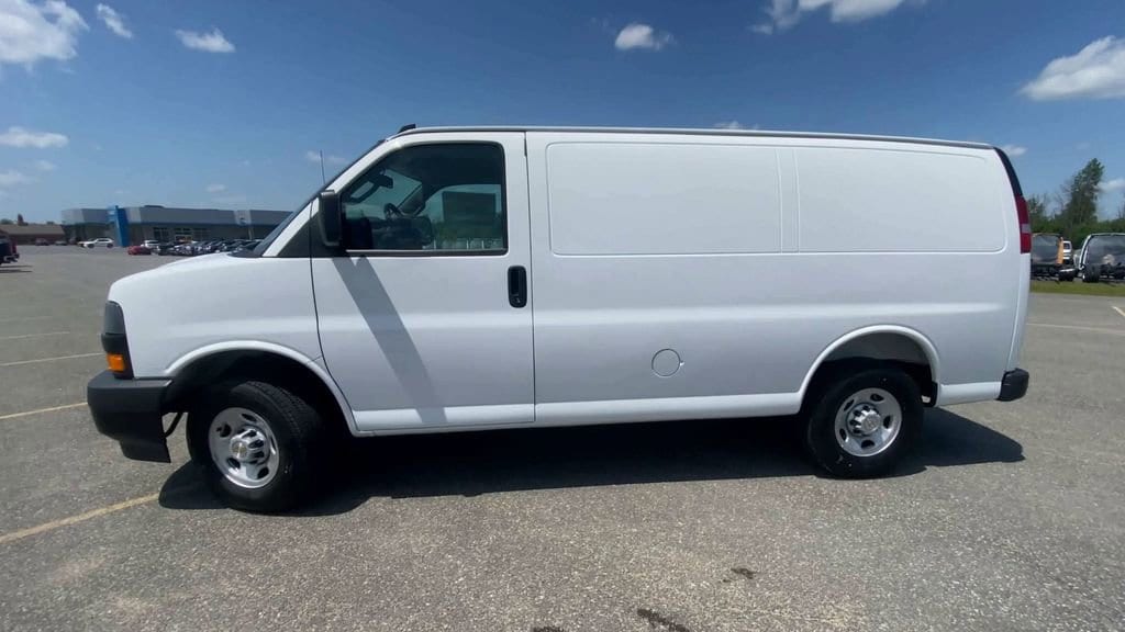 2025 Chevrolet Express Cargo Work Van - Photo 6