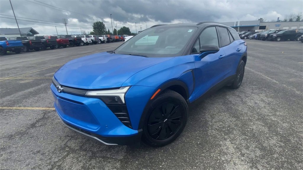 2025 Chevrolet Blazer EV photo 4