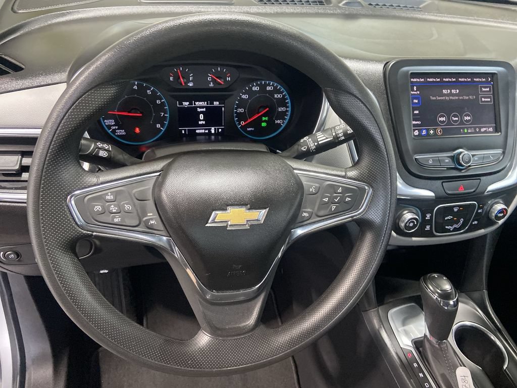 2020 Chevrolet Equinox LS - Photo 11