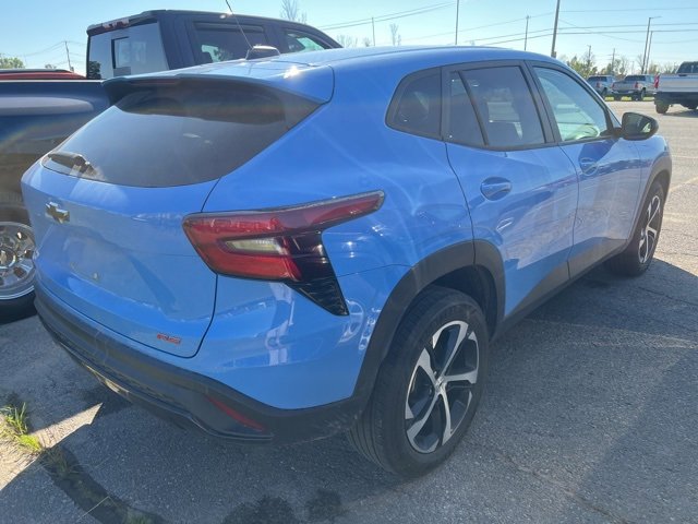 2024 Chevrolet Trax photo 3