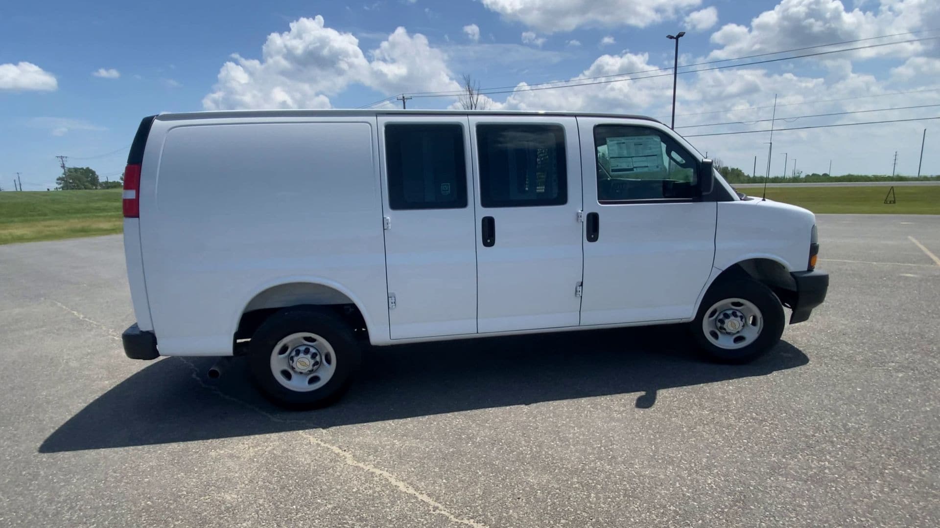 2025 Chevrolet Express Cargo Work Van - Photo 65