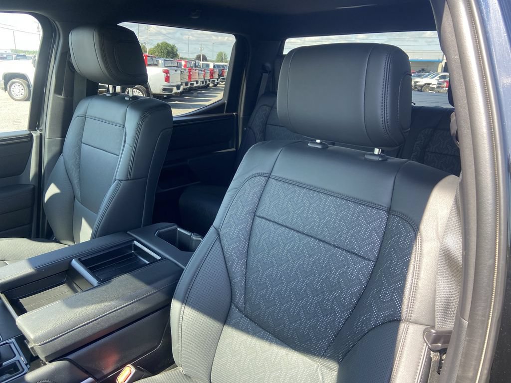 2025 Toyota Tundra Limited - Photo 17