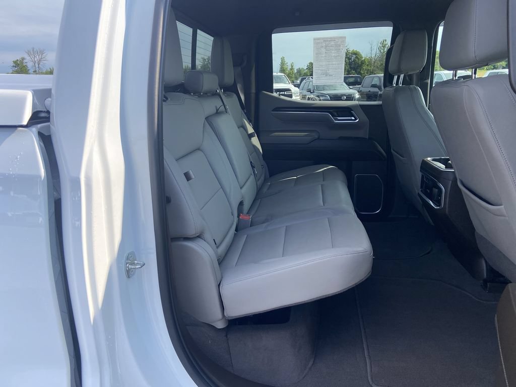 2023 GMC Sierra 1500 SLT - Photo 27