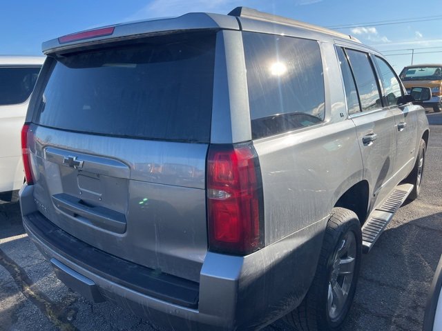 2019 Chevrolet Tahoe LT photo 3