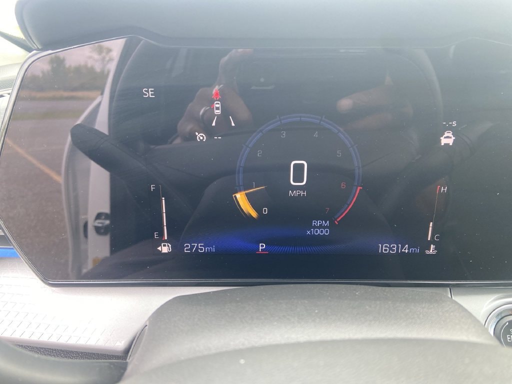 2024 Chevrolet Trax LT - Photo 12