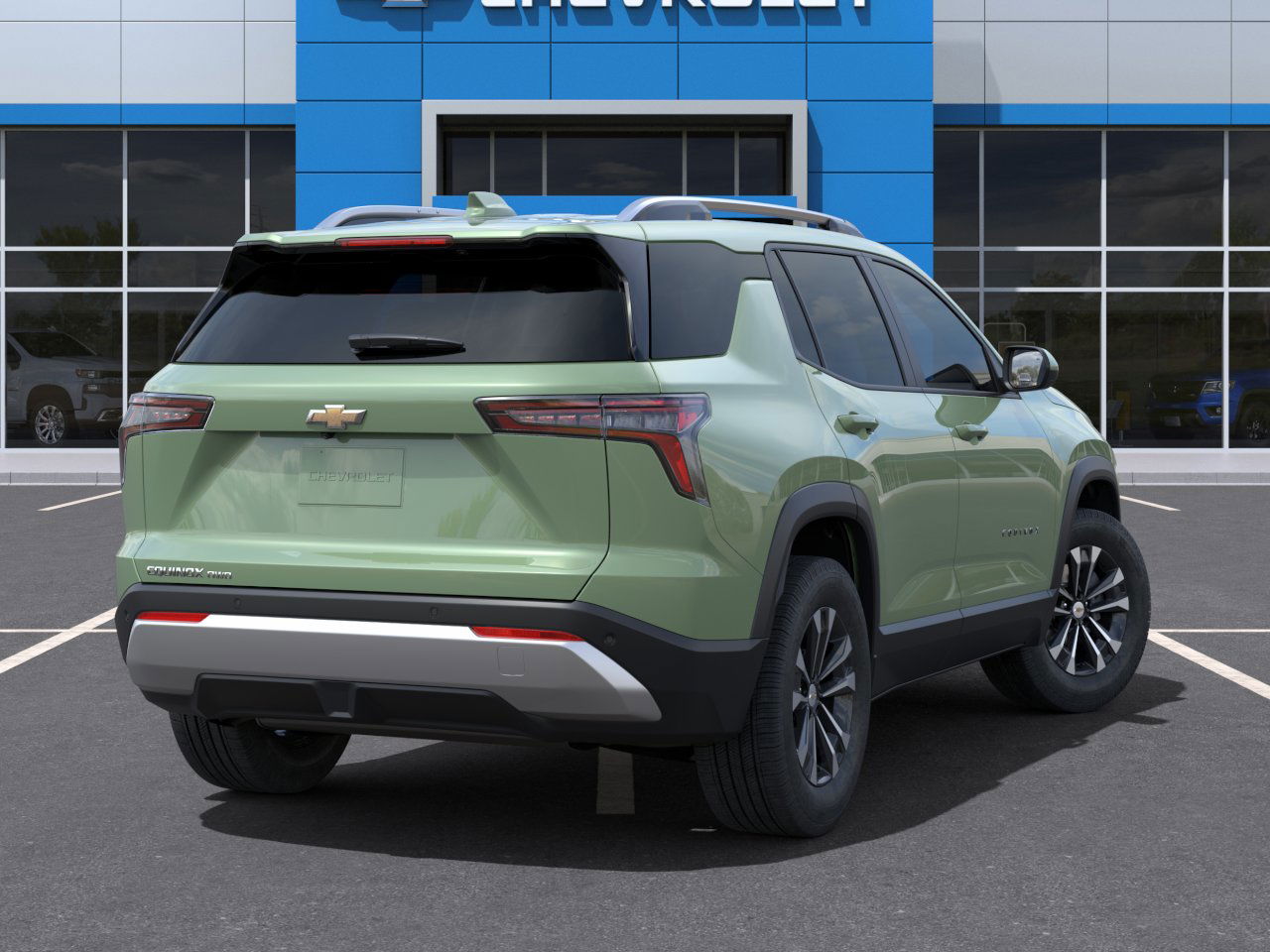 2025 Chevrolet Equinox LT photo 2