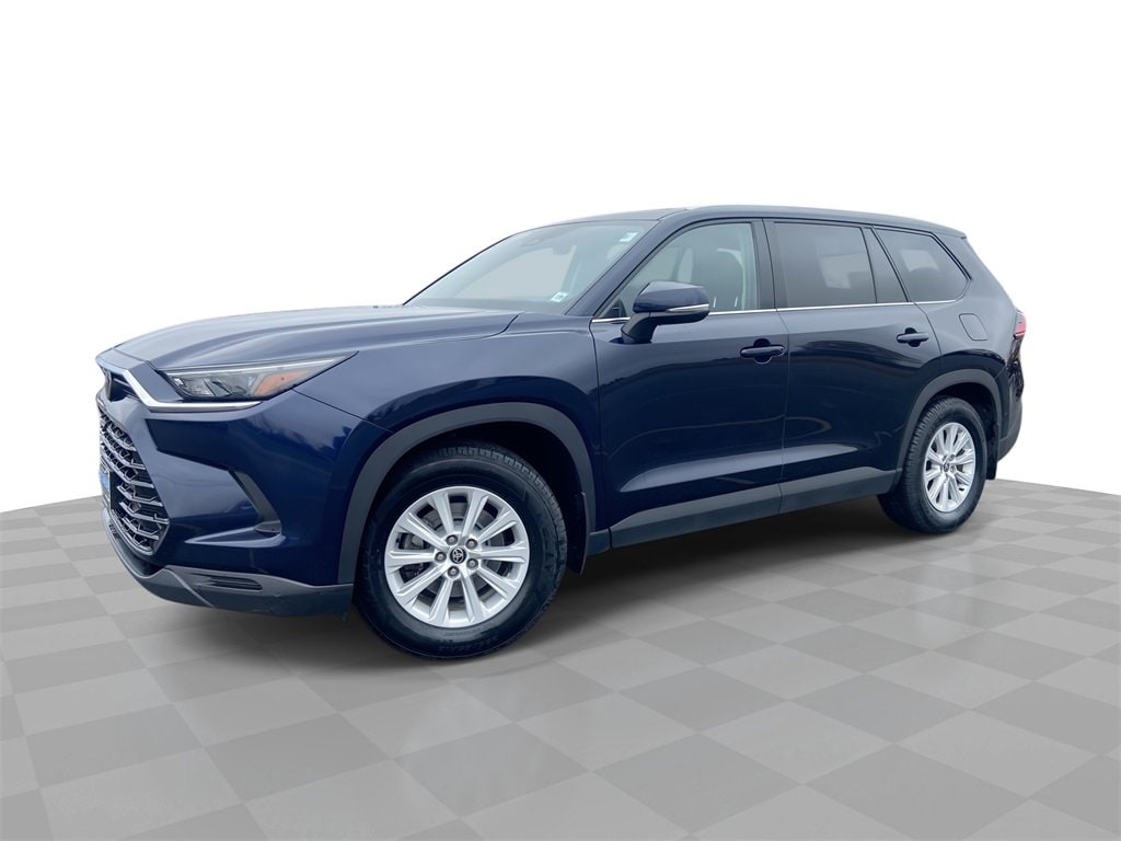 2024 Toyota Grand Highlander XLE's photo