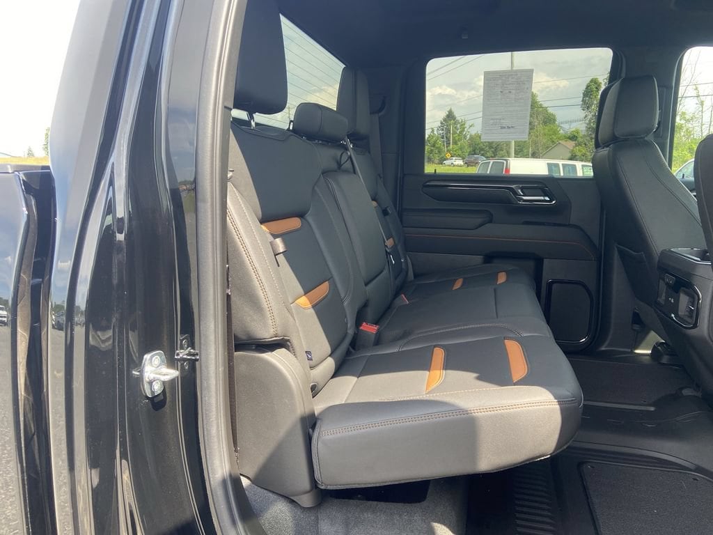 2024 GMC Sierra 2500HD AT4 - Photo 27