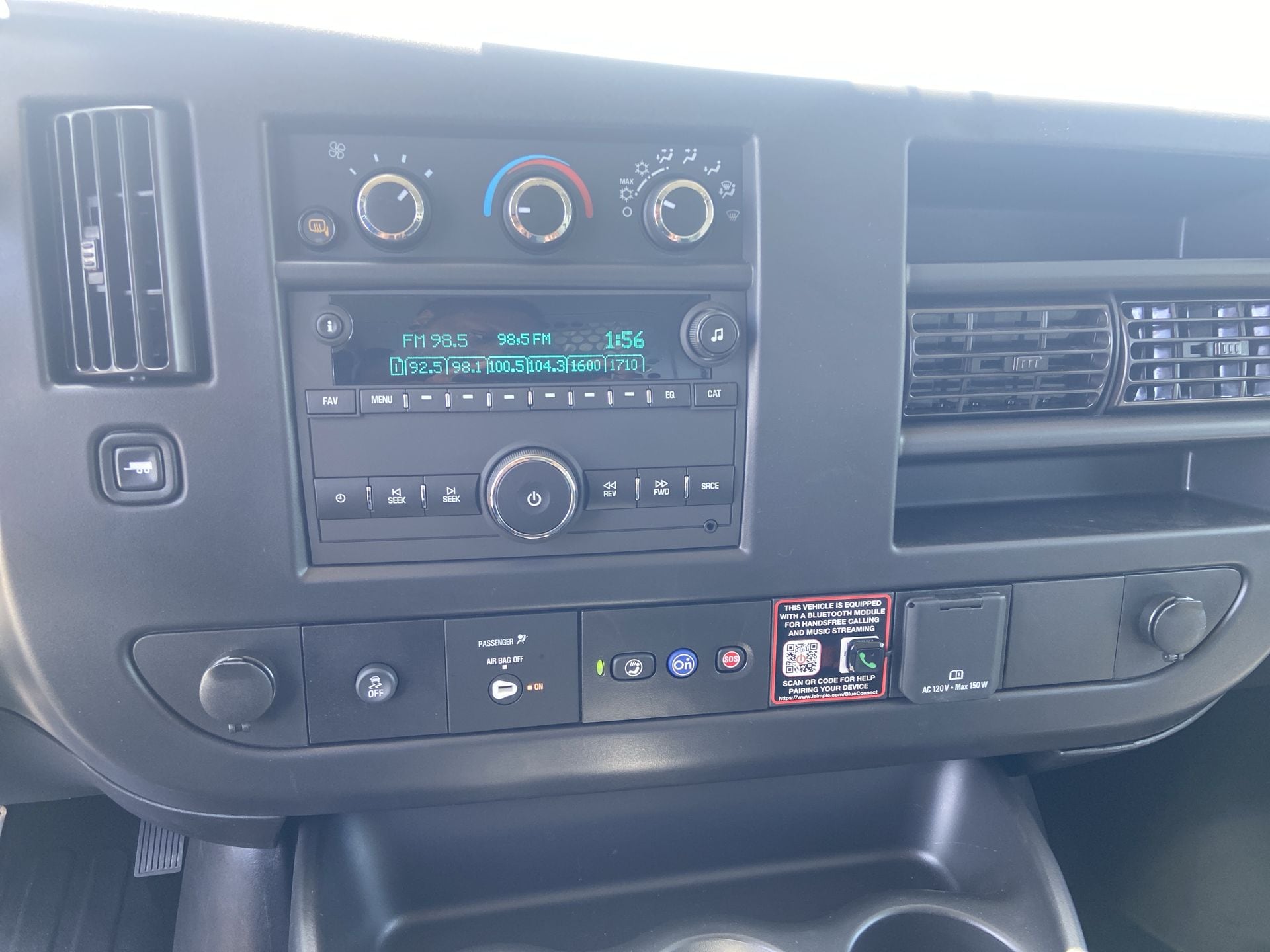 2025 Chevrolet Express Cargo Work Van - Photo 73