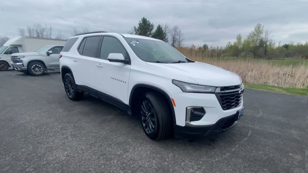 Used 2023 Chevrolet Traverse RS SUV