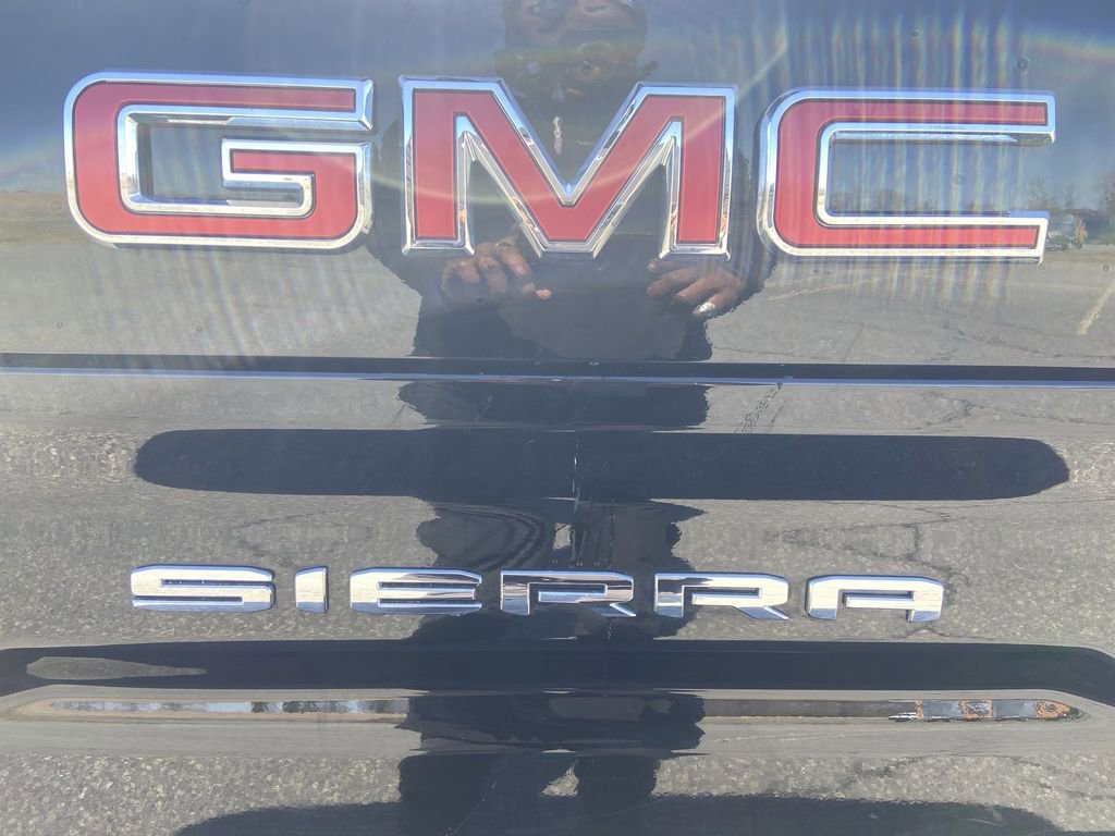 2022 GMC Sierra 1500 SLT - Photo 32
