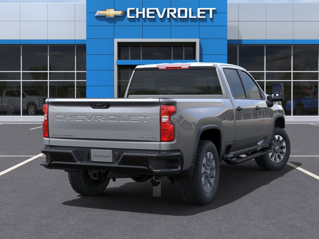 2025 Chevrolet Silverado 2500HD Custom photo 4