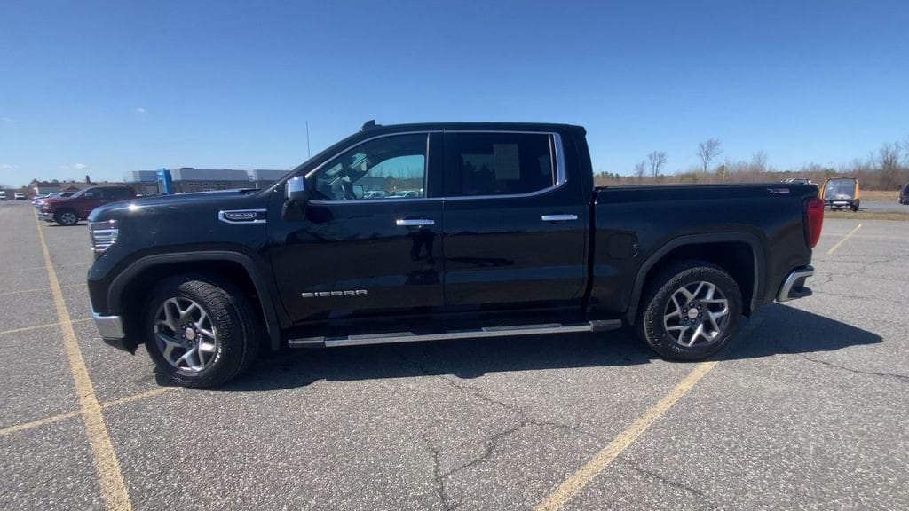 2022 GMC Sierra 1500 SLT - Photo 5